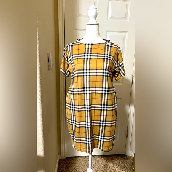 No brand Dresses & Skirts - Women house dress